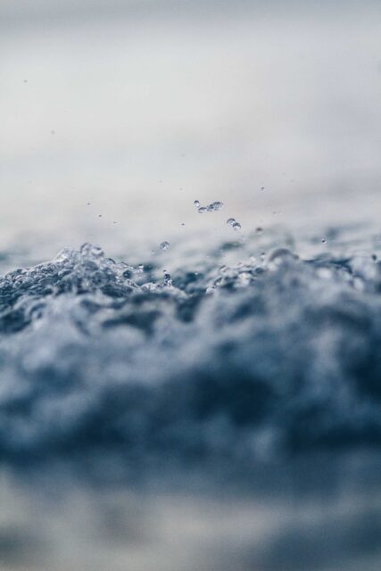 closeup photo of water